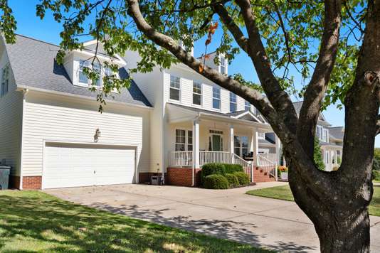 905 Hosta Valley Ct, Wake Forest, NC 27587 1