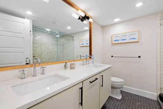 1009 Collins Drive, Raleigh NC 27509 6