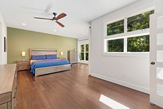 1009 Collins Drive, Raleigh NC 27509 8