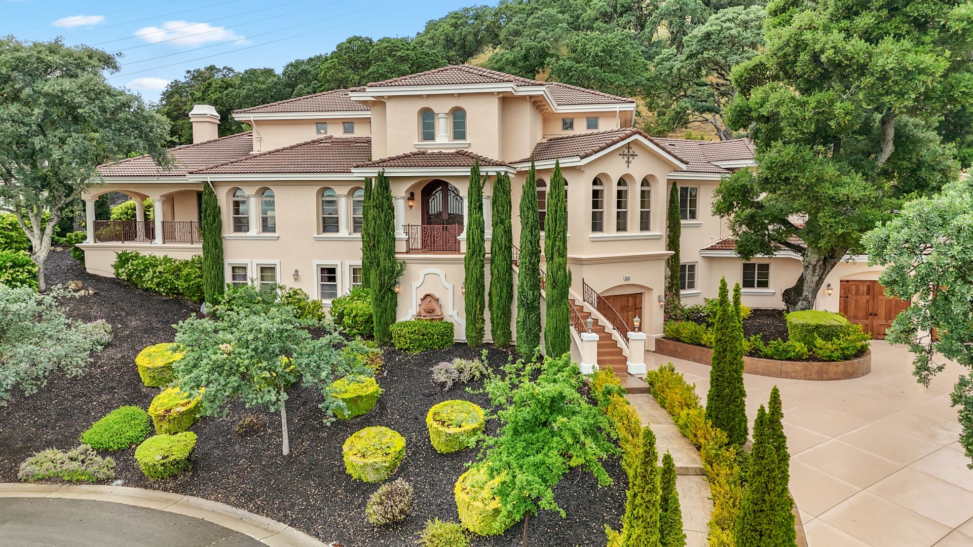 5323 Laurel Ridge Ct Fairfield, CA 94534 header